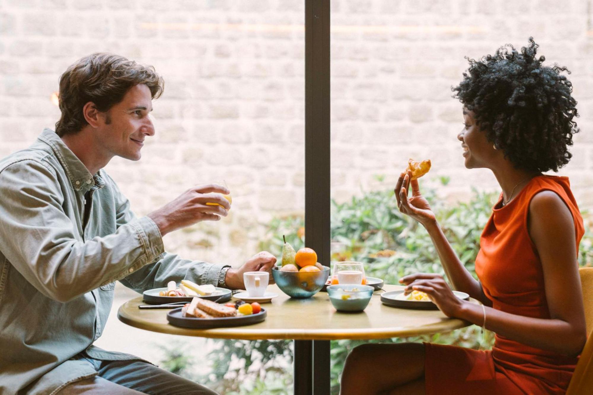 Hotel Yac Paris Clichy, A Member Of Radisson Individuals المظهر الخارجي الصورة
